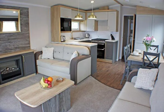 The Royal Clovelly Caravan With Sea Views